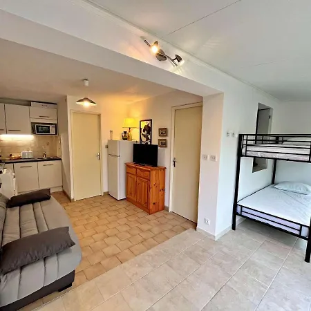 T2 Avec Grande Terrasse, Proche Plage, Parking Et équipements Complets - Fr-1-387-165 *