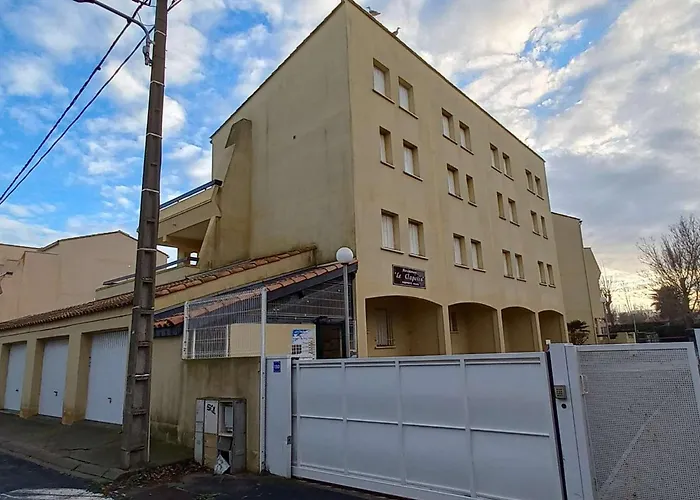 T2 Avec Grande Terrasse, Proche Plage, Parking Et Equipements Complets - Fr-1-387-165 *
